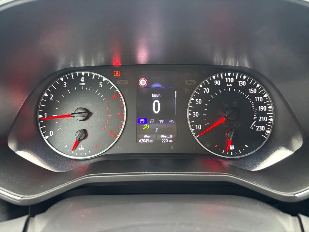 Renault Clio 1.0 TCe / 74 kW Intens