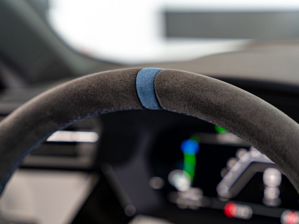 Audi RS3 2.5 TFSI quattro (294kW/400k) Limuzína