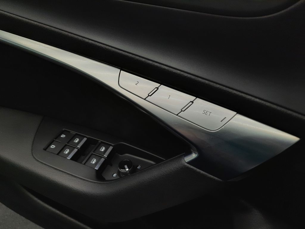 Audi A6 Allroad Quattro 50 TDI quattro (210kW/285k) Tiptronic