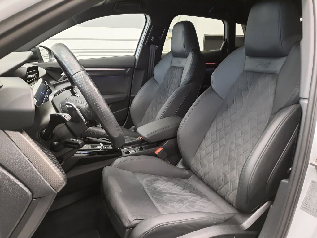 Audi RS3 Sportback 2.5 TFSI quattro (294kW/400k) S Tronic