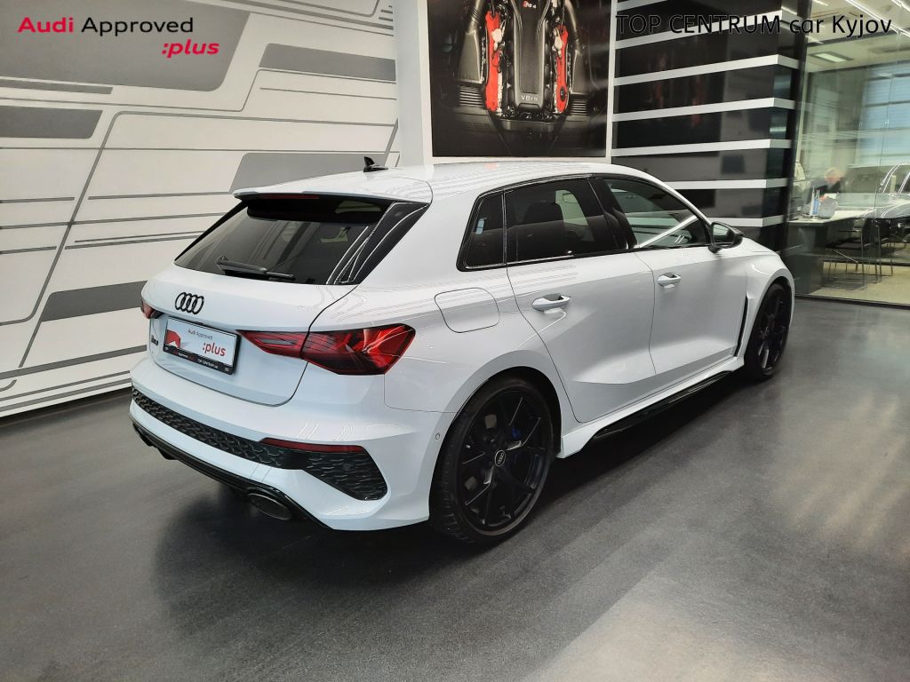 Audi RS3 Sportback 2.5 TFSI quattro (294kW/400k) S Tronic