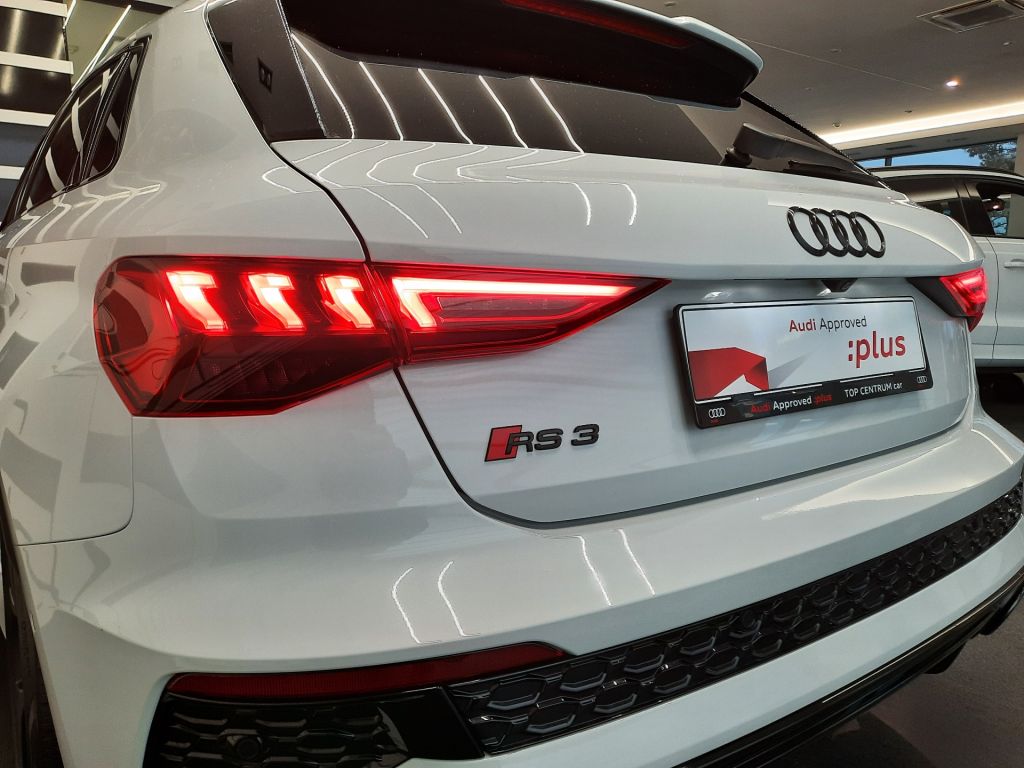 Audi RS3 Sportback 2.5 TFSI quattro (294kW/400k) S Tronic